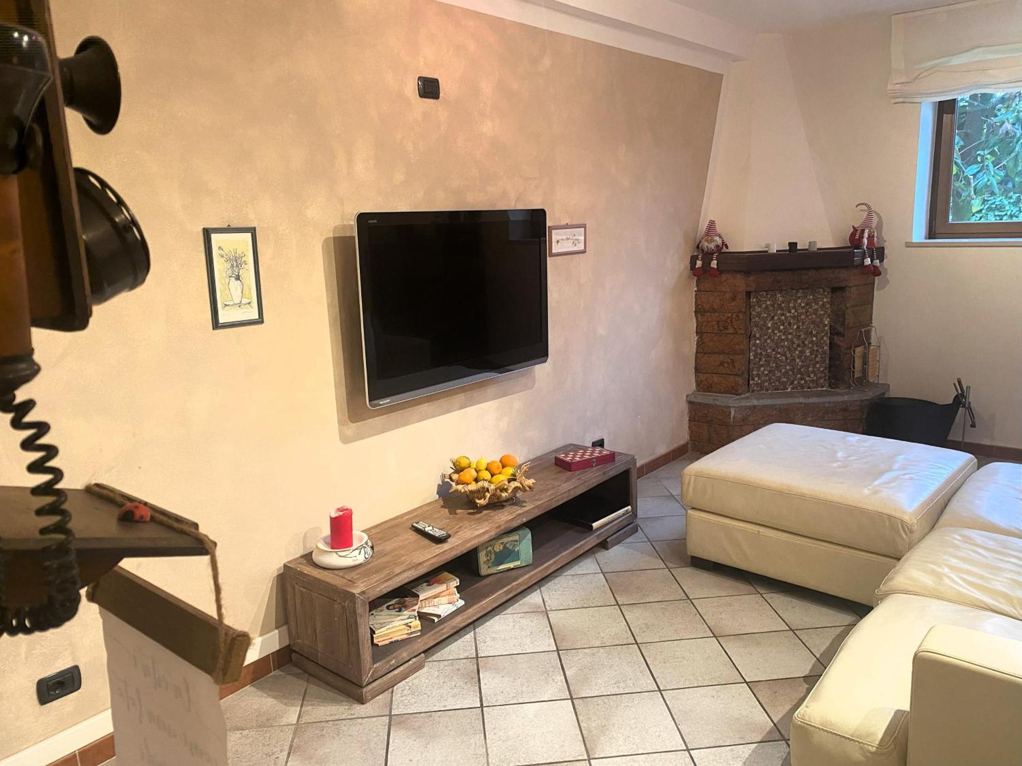 Apartamento Chiara House Barga Exterior foto